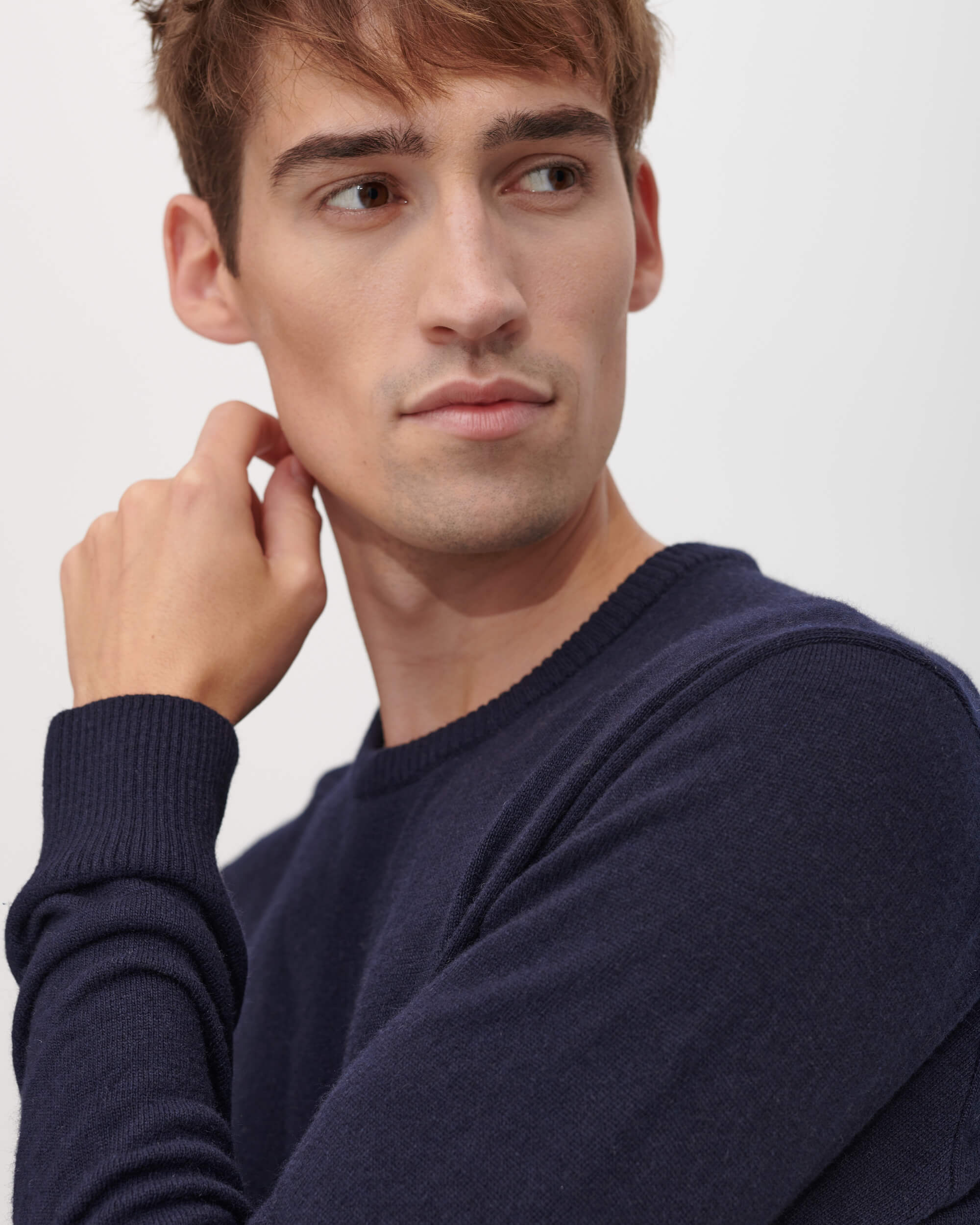 The Wool-Blend Sweater - Navy