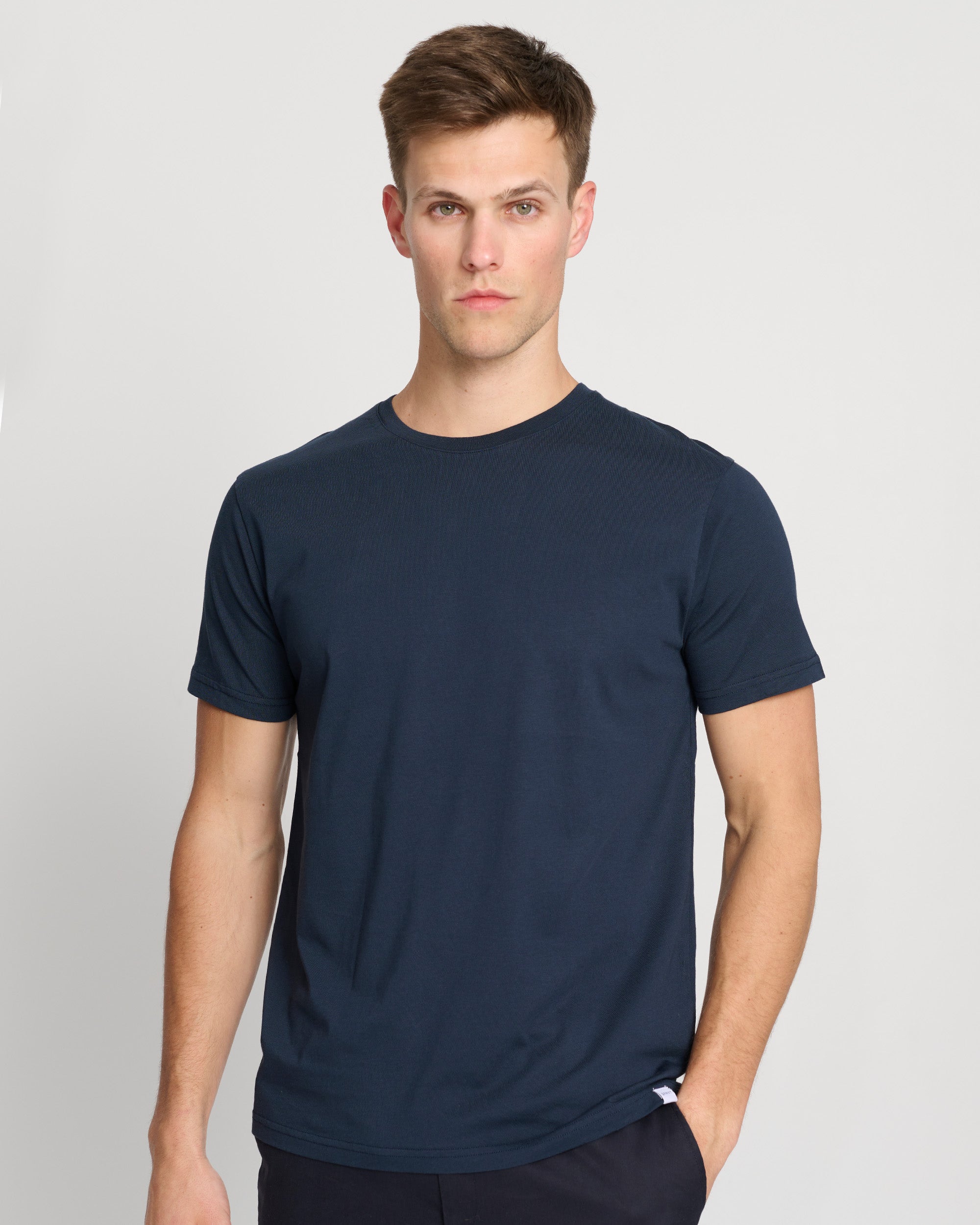 The Perfect T-Shirt for Men in Navy | Premium 185GSM Cotton